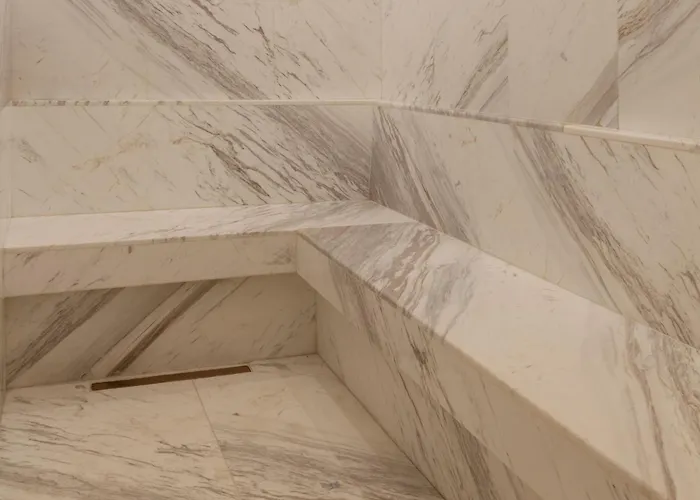 Orient Occident Istanbul, Autograph Collection