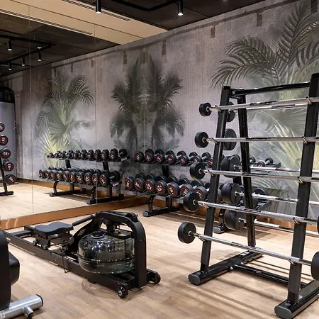 Orient Occident Istanbul, Autograph Collection