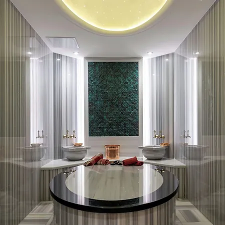 Orient Occident Istanbul, Autograph Collection Isztambul
