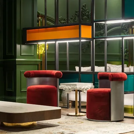 Orient Occident Istanbul, Autograph Collection